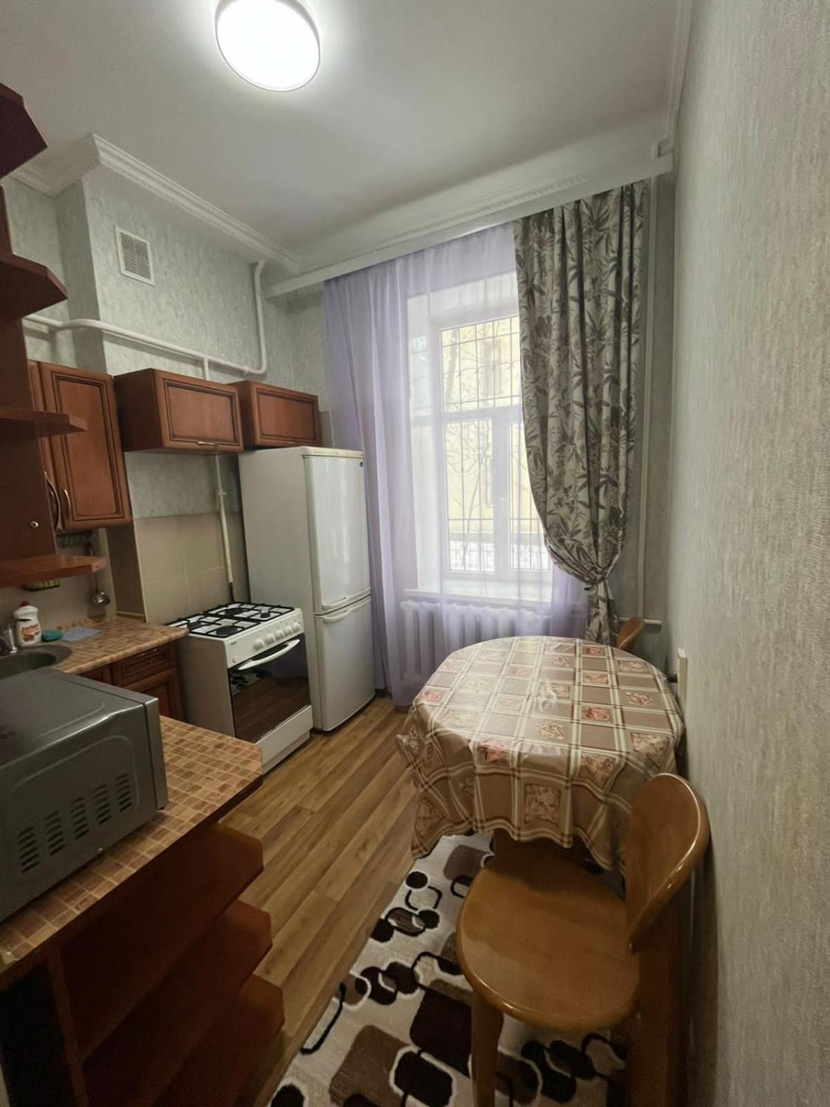 Apartments On Mustafa Ozturk Alma-Ata Rum bild
